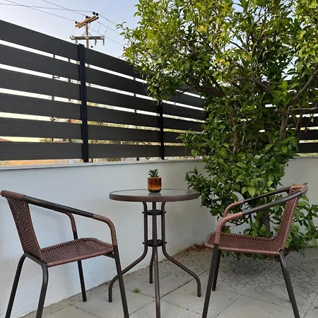 Hillview Chalkis Appartement *